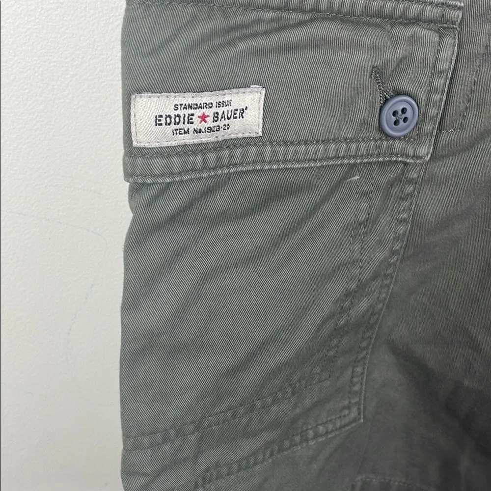 Vintage Eddie Bauer Green Cargo Shorts Outdoor Essential